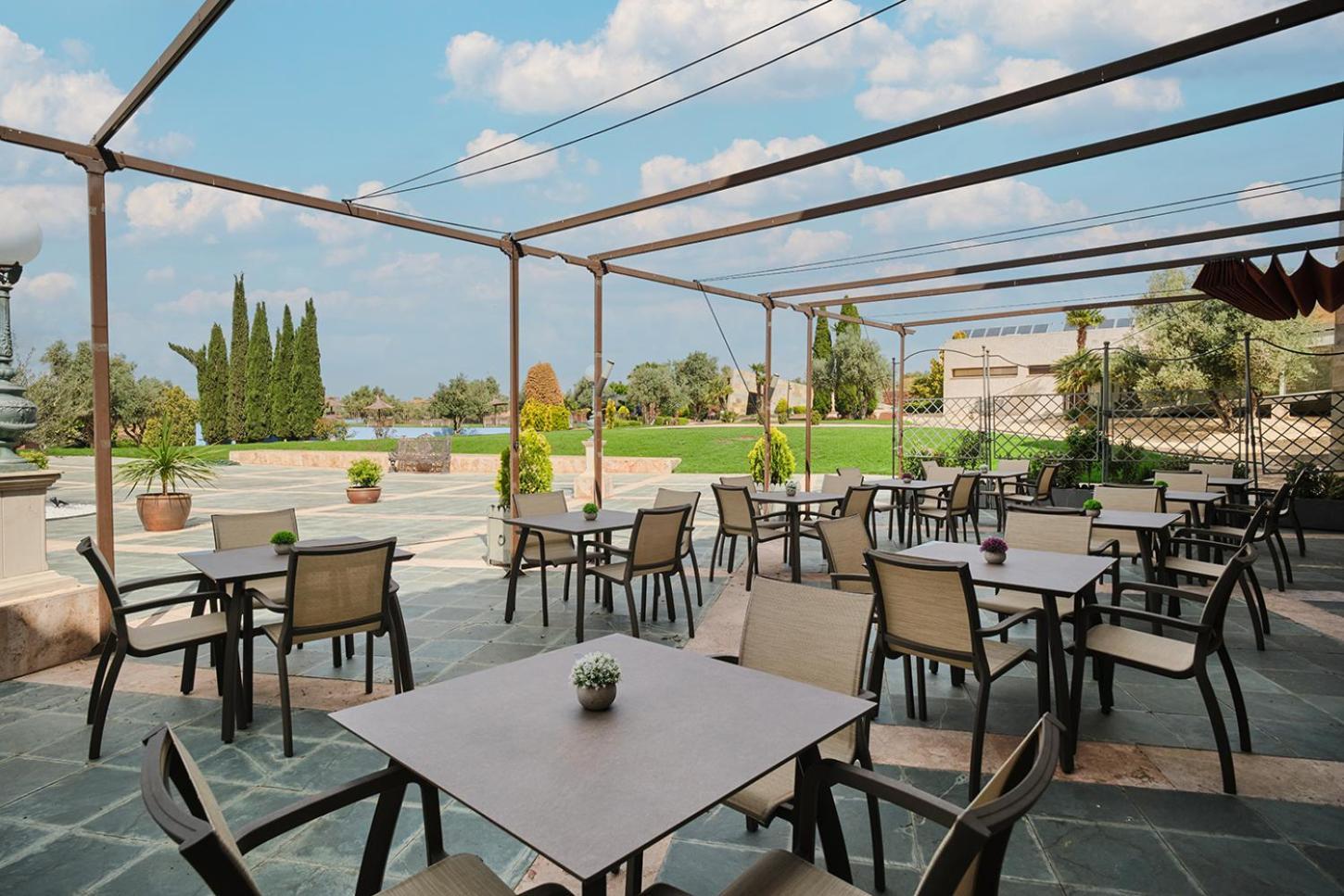 Hotel Spa Villa Nazules Чуэка Экстерьер фото