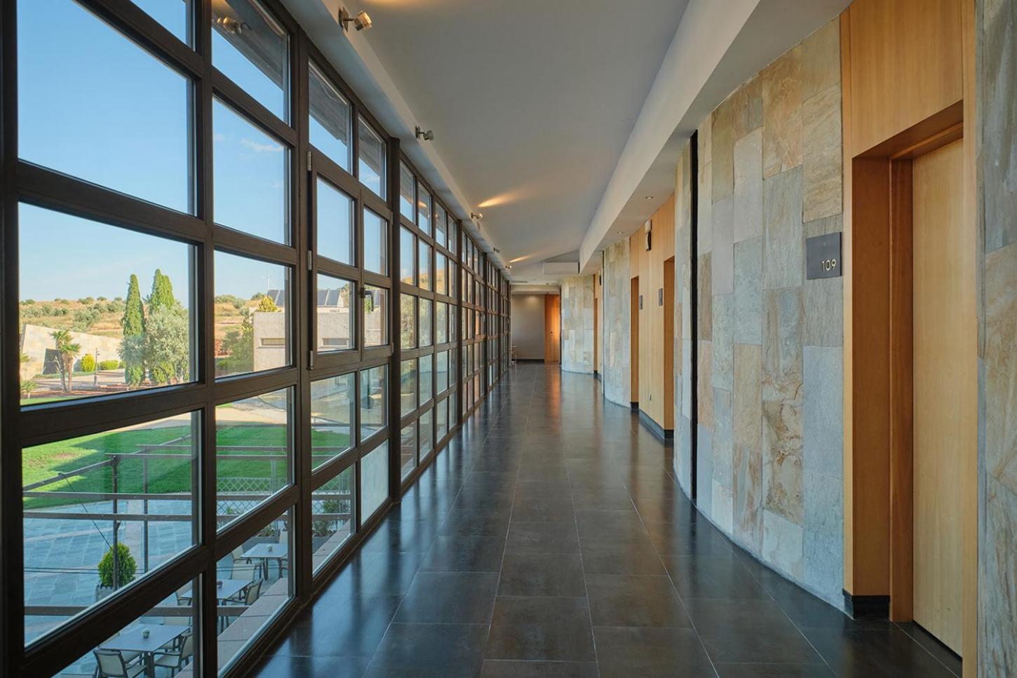 Hotel Spa Villa Nazules Чуэка Экстерьер фото