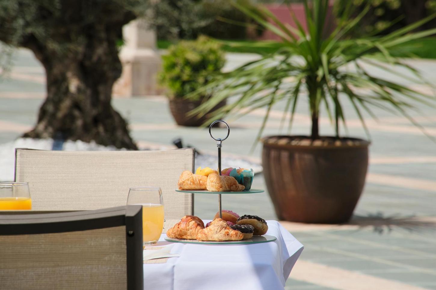 Hotel Spa Villa Nazules Чуэка Экстерьер фото